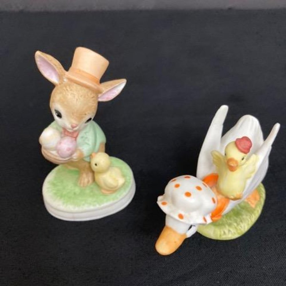 Vtg Lefton Figurines Lot of 2 Mother Goose & Baby‎ #02348 Rabbit Top Hat #03500